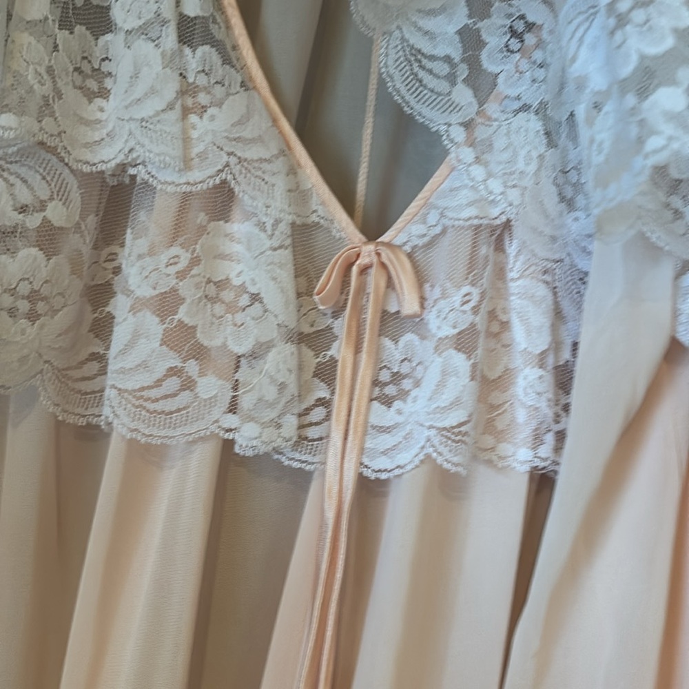 Vintage Miss Elaine Long Nightgown & Robe négligée penoir 2 piece pink lacy set - Picture 7 of 8
